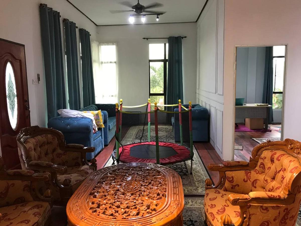 Cozy Homestay Che Yang Kuala Terengganu Exterior photo